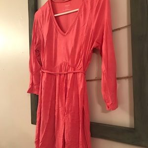 Maternity Long Blouse with Tie for Bump